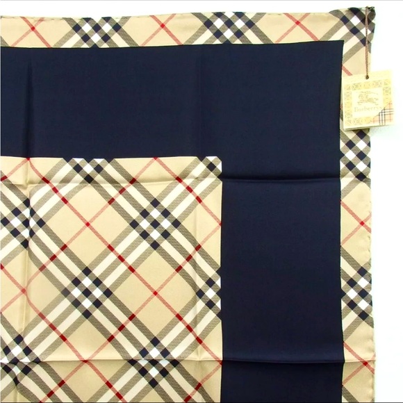 NWT Authentic BURBERRYS Nova Check scarf silk - Picture 3 of 10